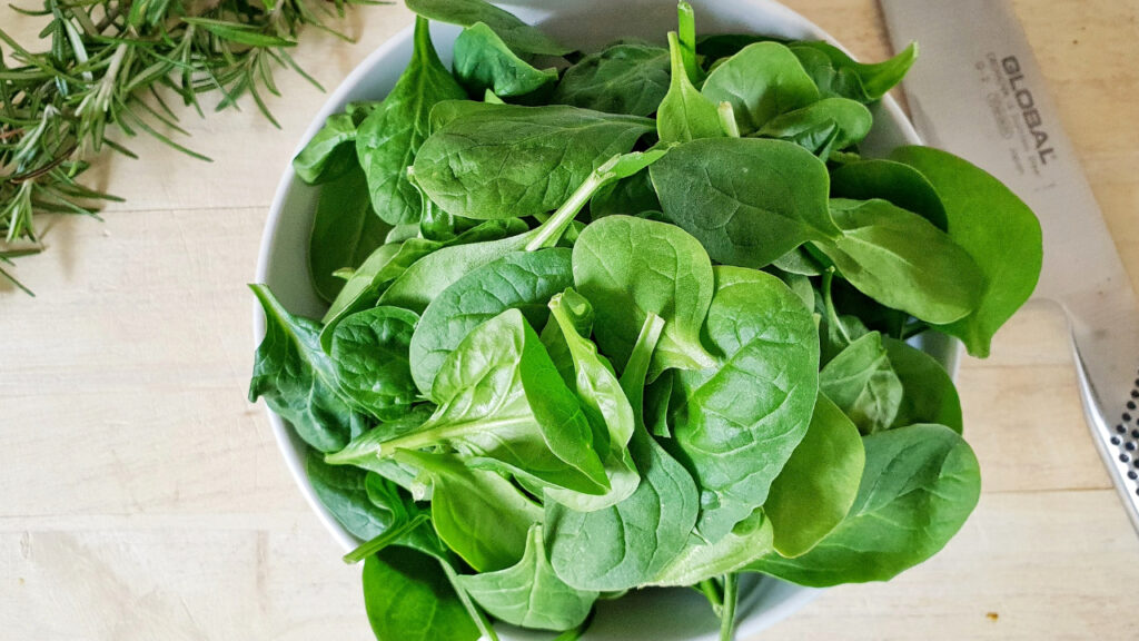 Things To Consider When Feeding Spinach